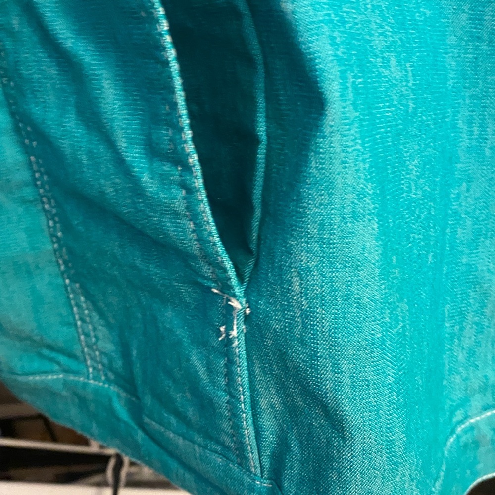 Women's Teal Denim Jacket - Picture 5 of 9